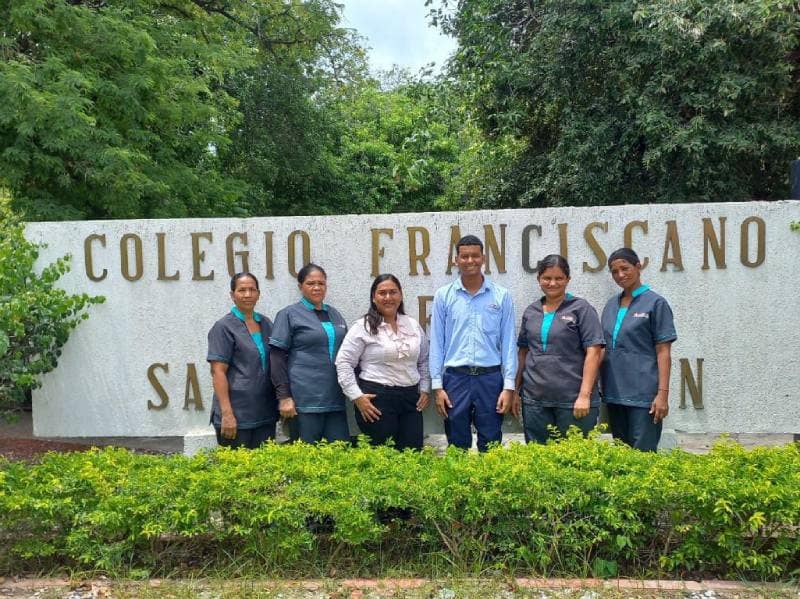 Aseo en Colegios y Universidades Bioseguridad y Termonebulización 3 Aseo en Colegios Induaseo