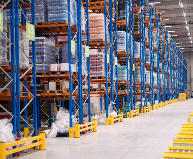 Descubra Nuestros Servicios de Limpieza Especializada en Colombia 9 Servicios de limpieza en grandes superficies Induaseo